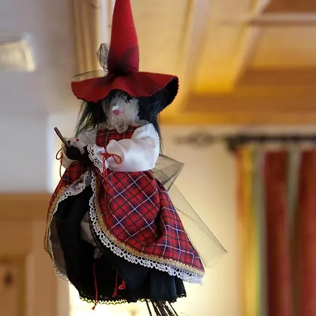 호텔 Garni Laura 아라바